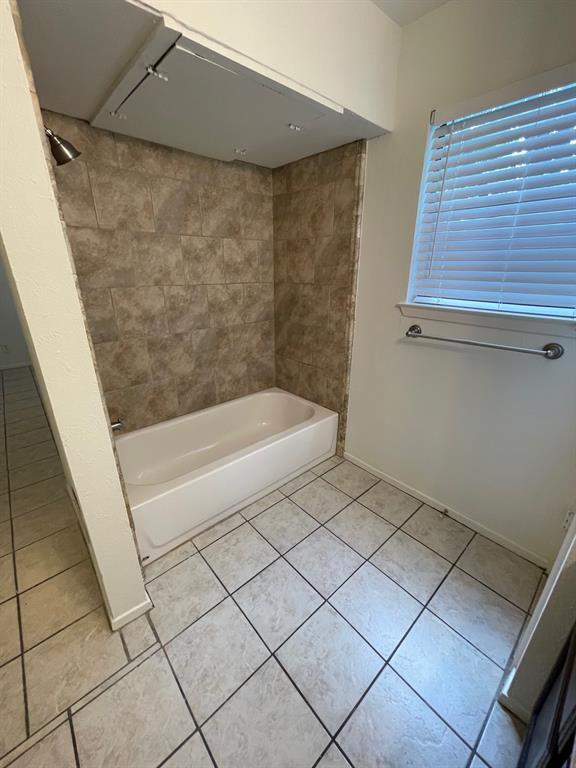 Building Photo - 4405 Avenue A