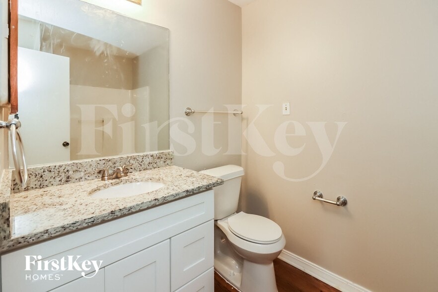 Building Photo - 2231 Anthony-Hay Ln