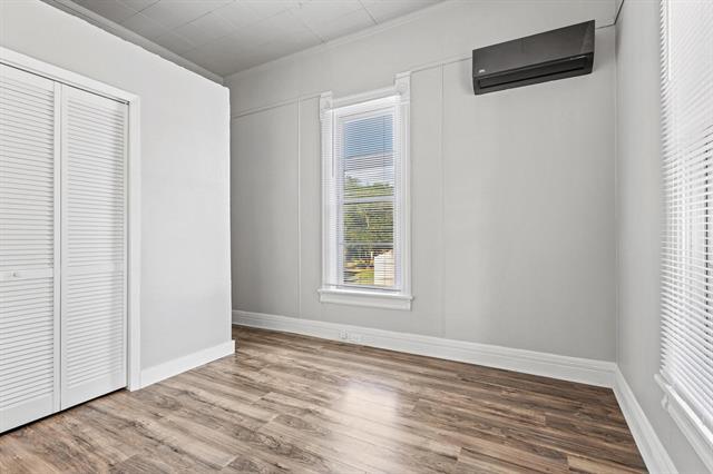 Building Photo - 1211 W Owings St