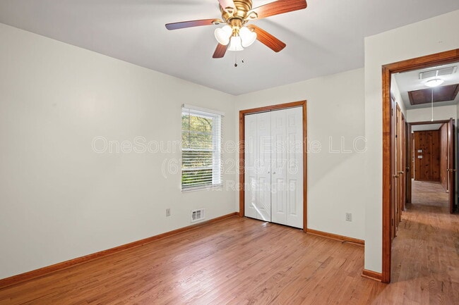 Building Photo - 1024 Hambrick Rd