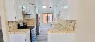 Building Photo - 27 Cabrillo St