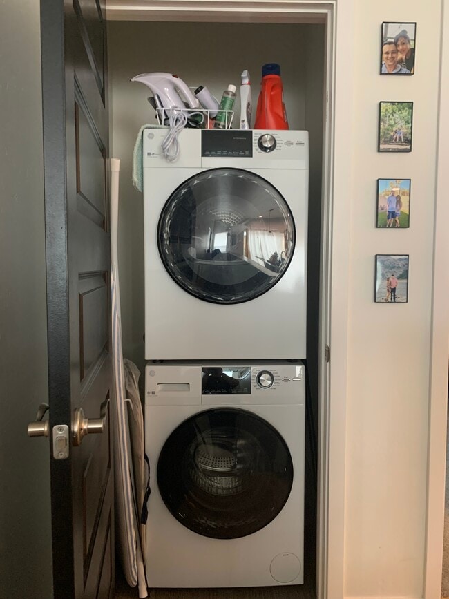 Building Photo - 002