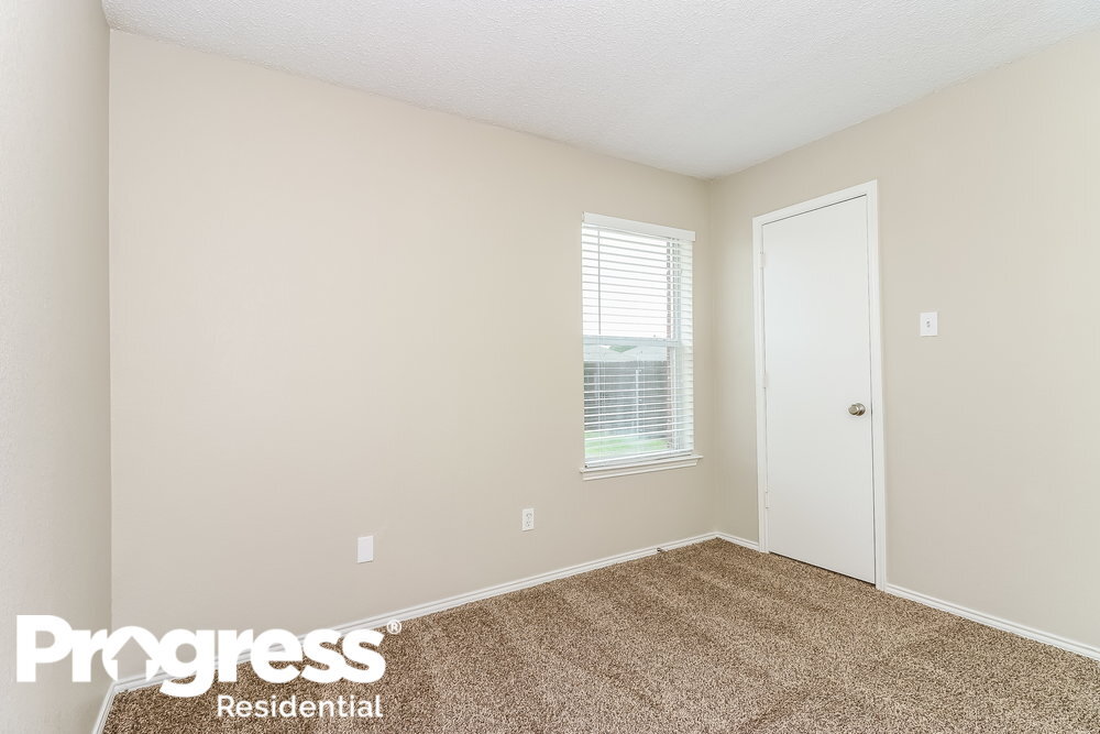 Building Photo - 508 Cambridge Dr
