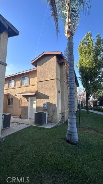Building Photo - 600 Hosking Ave