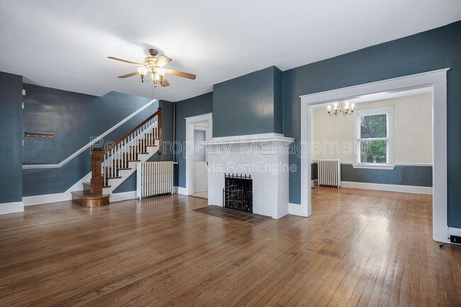 Building Photo - 1310 Greycourt Ave