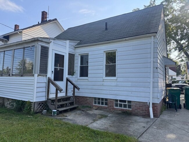Building Photo - 5210 Cato St