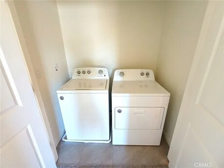 Building Photo - 4244 Rutherford Ave