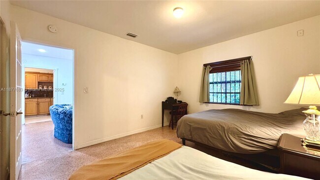 Building Photo - 2243 Calais Dr