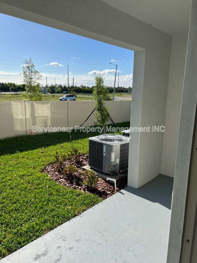 Building Photo - 14354 Easy Goer St
