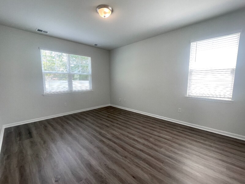 Building Photo - 438 Pacific Commons Dr