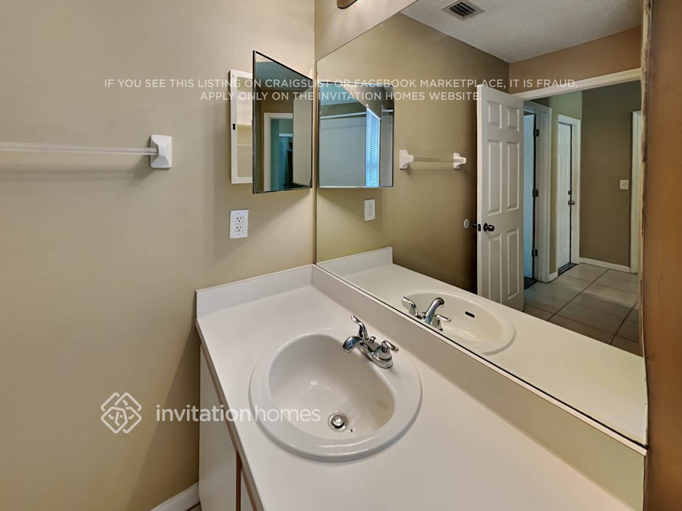 Building Photo - 563 Lindsay Anne Ct