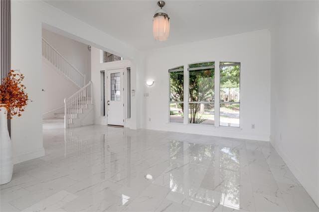 Building Photo - 7417 Marigold Dr