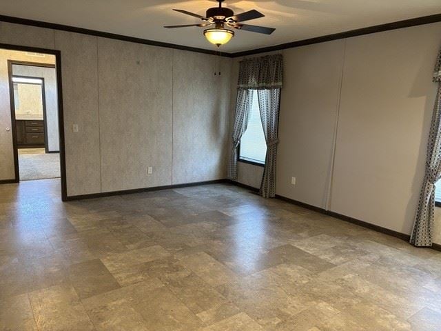 Building Photo - 271 Crestwood Dr