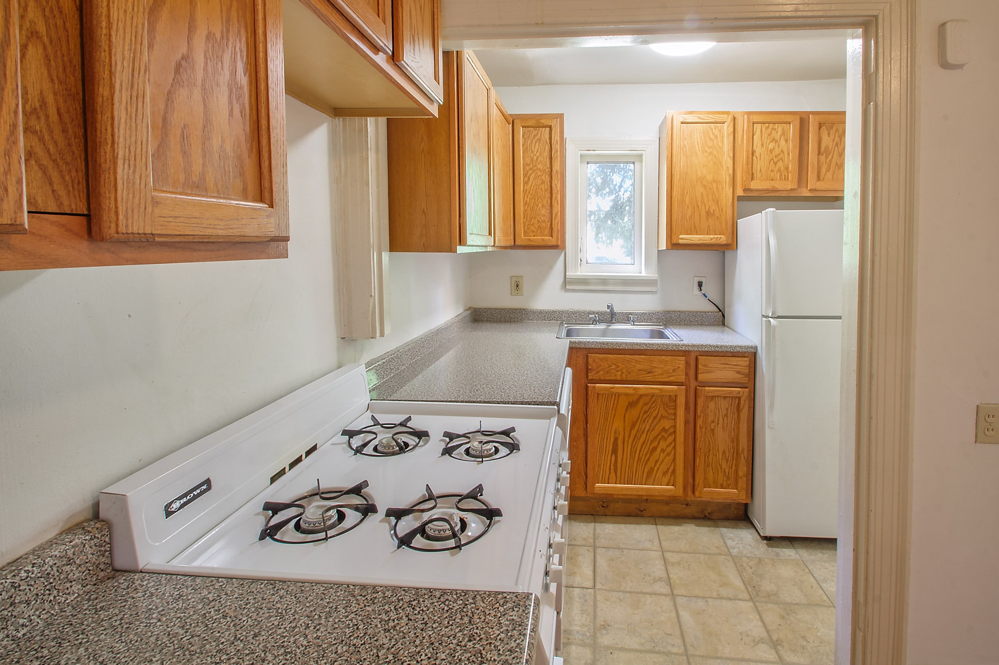 Building Photo - 428 S Trenton Ave