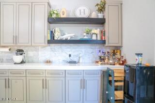 Building Photo - 1066 E Bart St