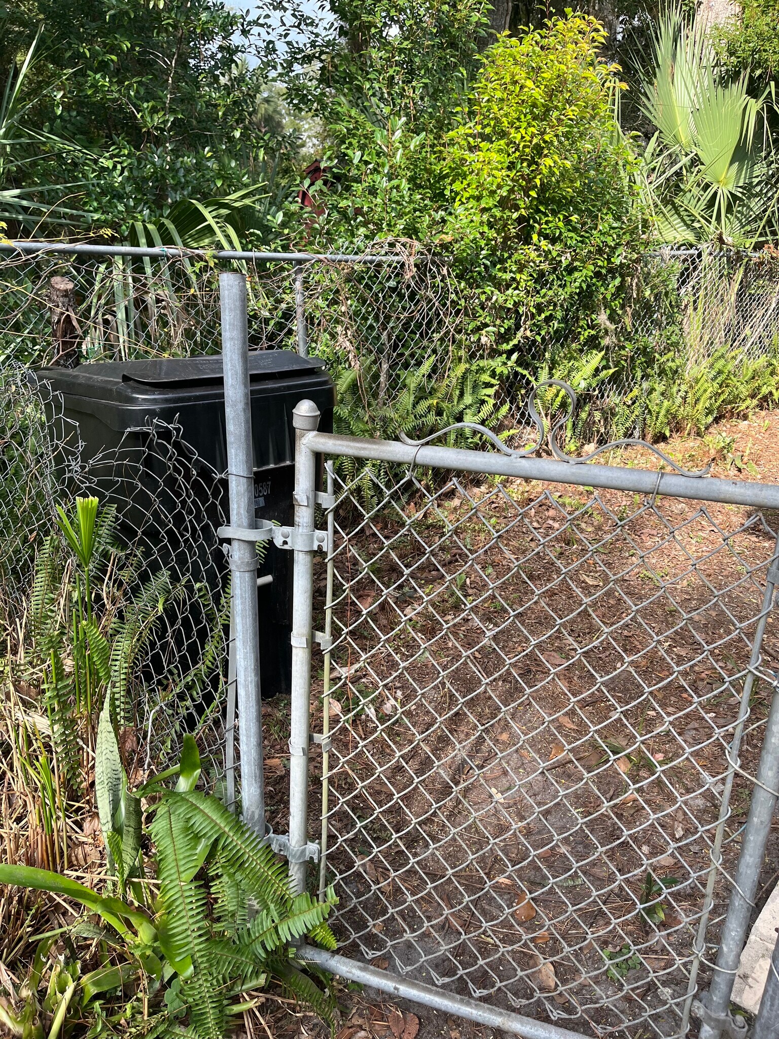 Building Photo - 920 NE 5th Ave