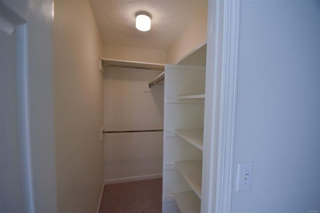 Building Photo - 109 Mountain Laurel Rd