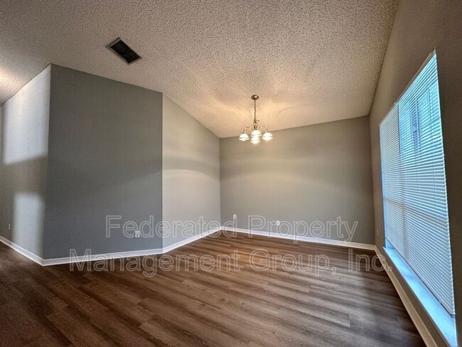 Building Photo - 2478 Aloha Ln