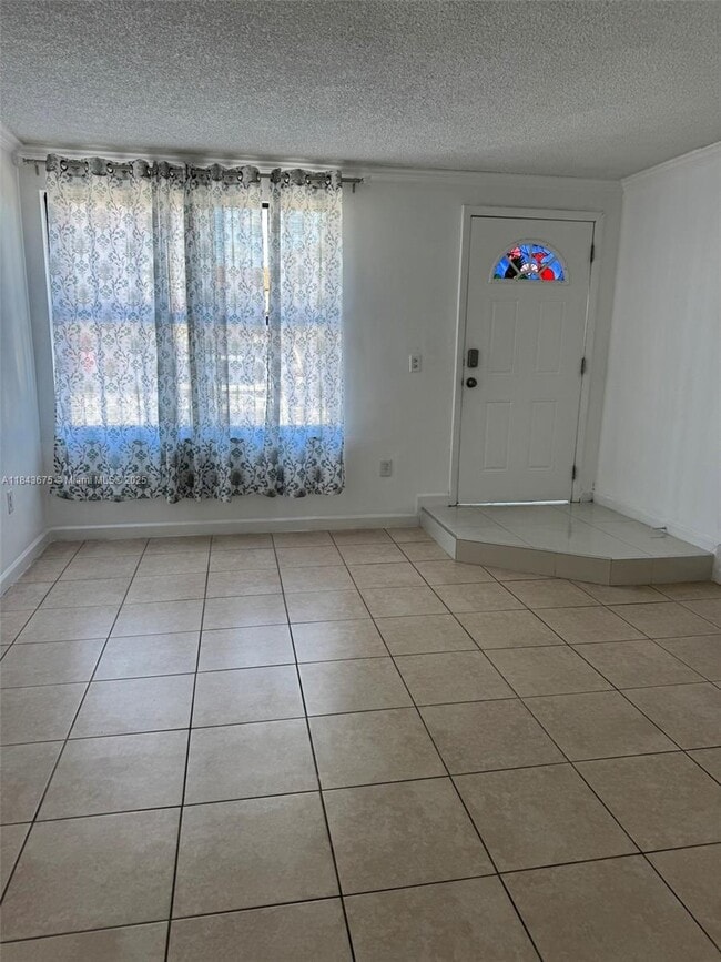 Building Photo - 2091 W 54th Terrace