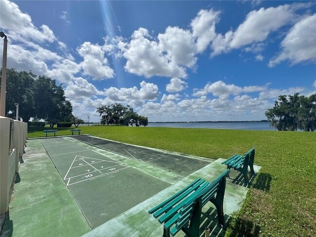 Building Photo - 715 Magnolia Pl