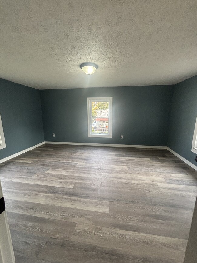 Building Photo - 225 E Bergey St