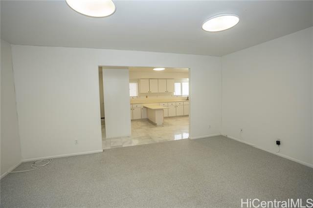 Building Photo - 1071 Hoa St