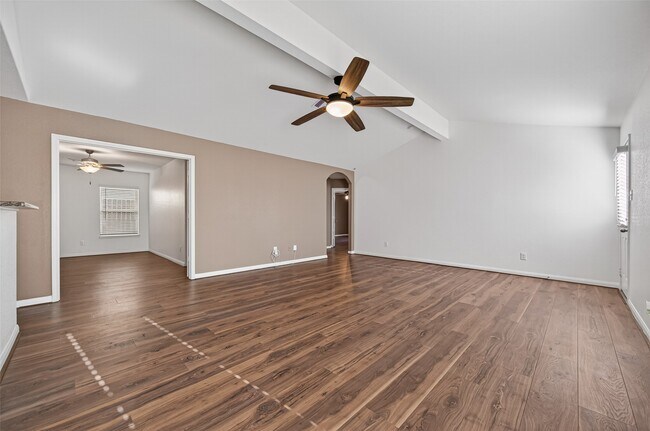 Building Photo - 22615 Harrington Field Dr