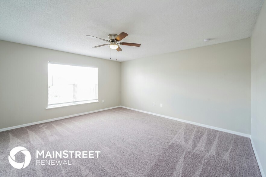 Building Photo - 3640 Queens Cove Blvd