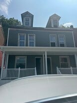 Building Photo - 127 N Summit St