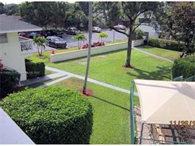 Building Photo - 4200 NW 3rd Ct