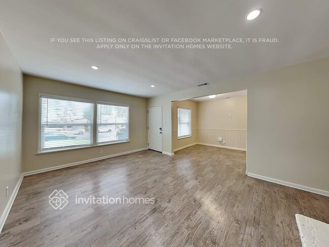 Building Photo - 6741 Amigo Ave