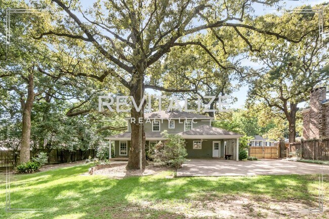 Building Photo - 2949 Cloverland Ct