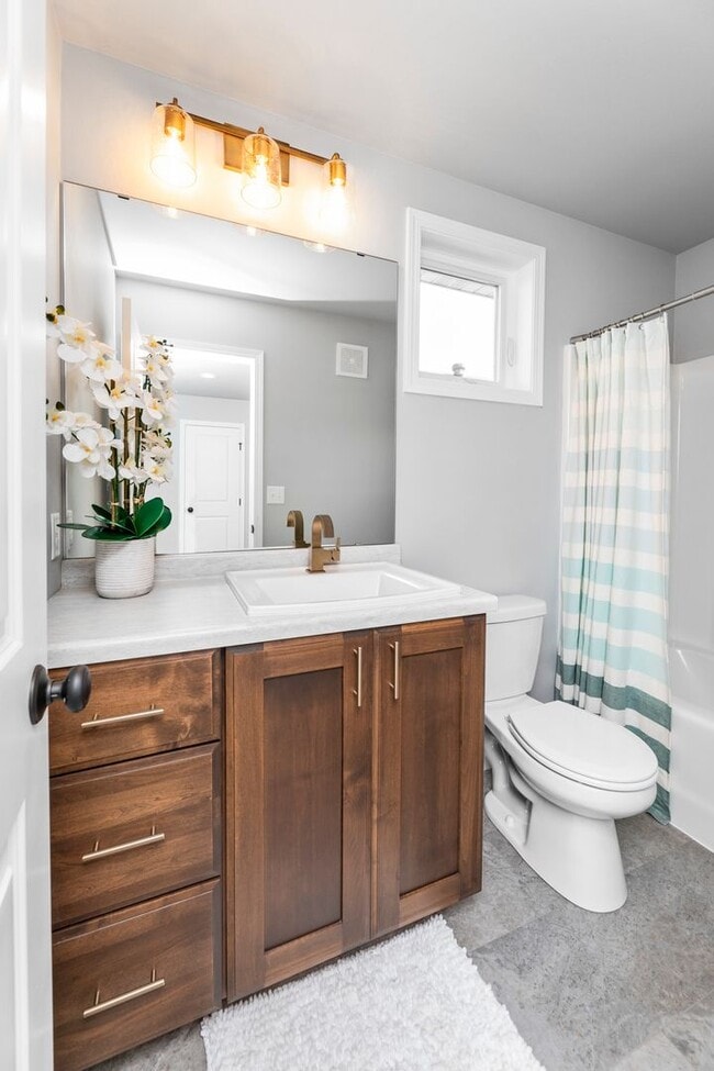 Building Photo - 4-bedroom, 3-bathroom South Fargo Single-Family Home w/ 2 Stall Garage