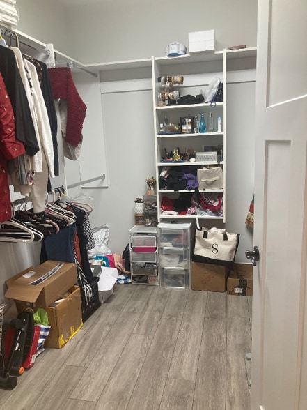 Building Photo - 108 Celtic Ct