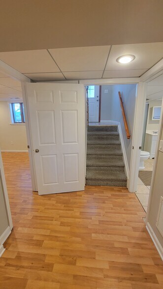 Building Photo - 23 Princeton Dr