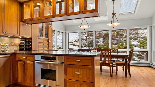 Building Photo - 14 Glendale Rd