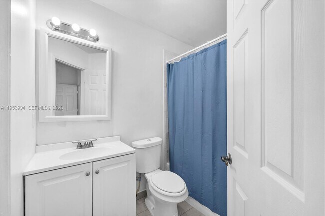 Building Photo - 2218 SE 26th Ln