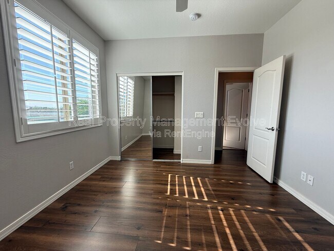 Building Photo - 4287 S Kimberlee Dr