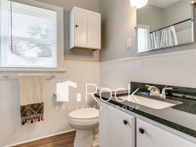 Building Photo - Remodeled 3 Bedroom Bungalow in OKC's Plaza District *Half Off 1st Month's Rent*