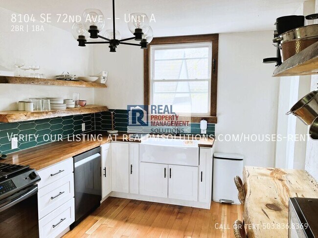 Building Photo - 8104 SE 72nd Ave