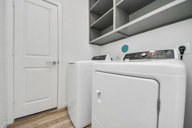 Building Photo - 5419 Sleepy Fox Ln