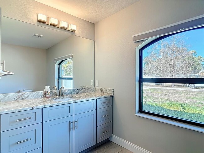 Building Photo - 540 Alabama Ave