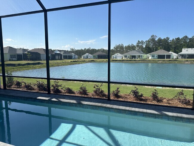 Building Photo - Gorgeous Home with a Private Pool Ready to...