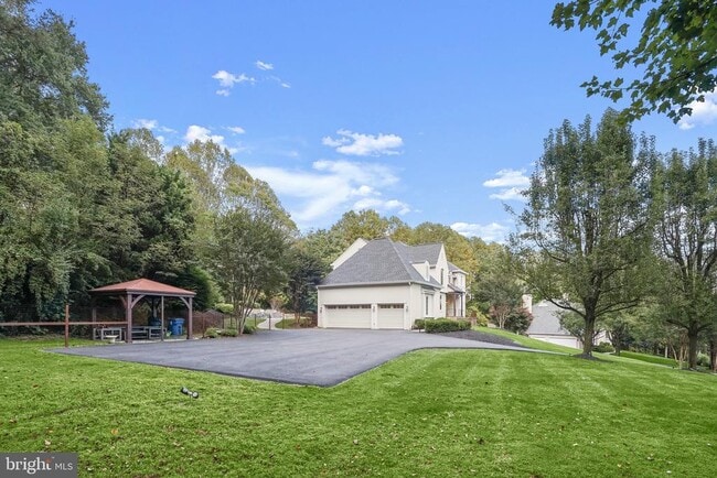 Building Photo - 1404 Wynhurst Ln