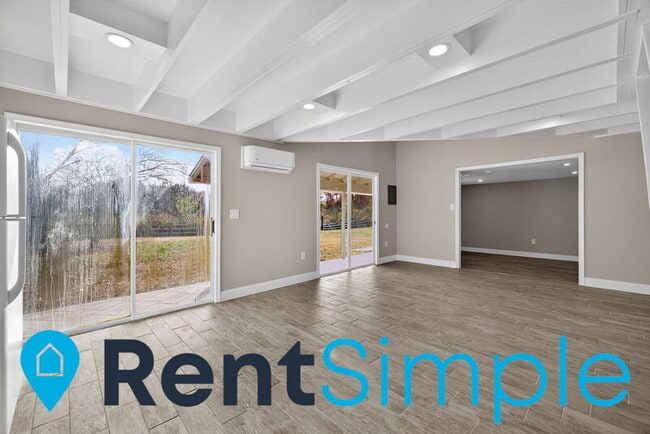 Building Photo - 4571 Weston Rd