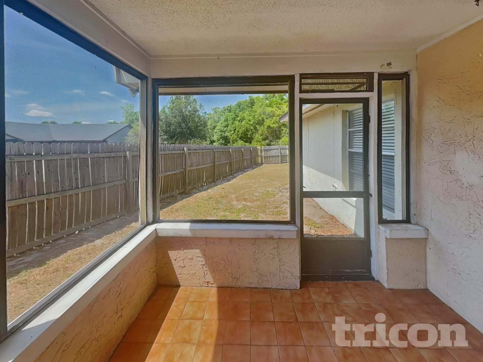 Building Photo - 1239 La Mesa Ave