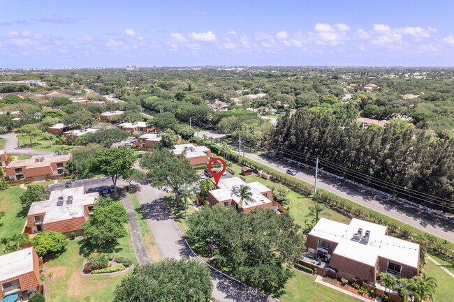 Building Photo - 3308 Spanish Wells Dr