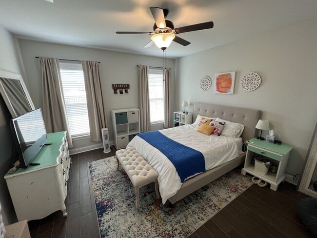 Building Photo - Partially Furnished Home on Sterling Oaks Dr. with Premium Features