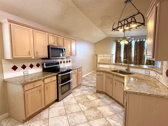 Building Photo - 1516 Northaven Dr
