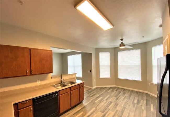 Building Photo - 1 bedroom in Houston TX 77090